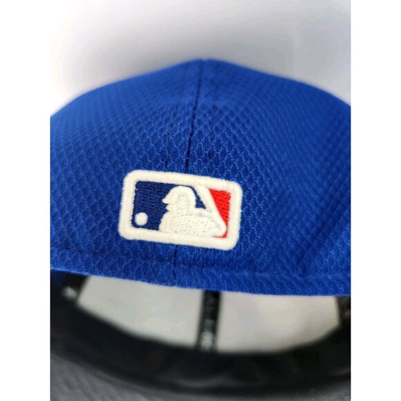 Chicago Cubs Hat Fitted 7 1/4" Mens MLB Baseball New Era Blue Red Logo - Picture 8 of 10